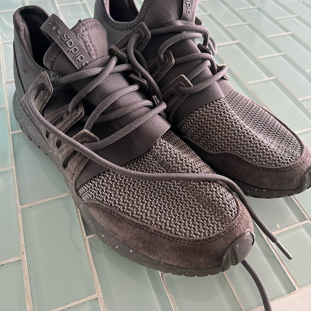 Adidas Black Sneakers with Mesh Upper and Chunky Midsole